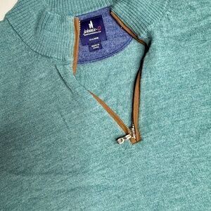 Kohnnie-o pullover NEW